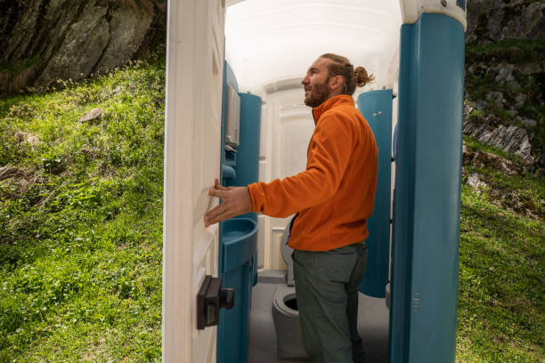 Portable Toilet Options We Offer in Orange, TX